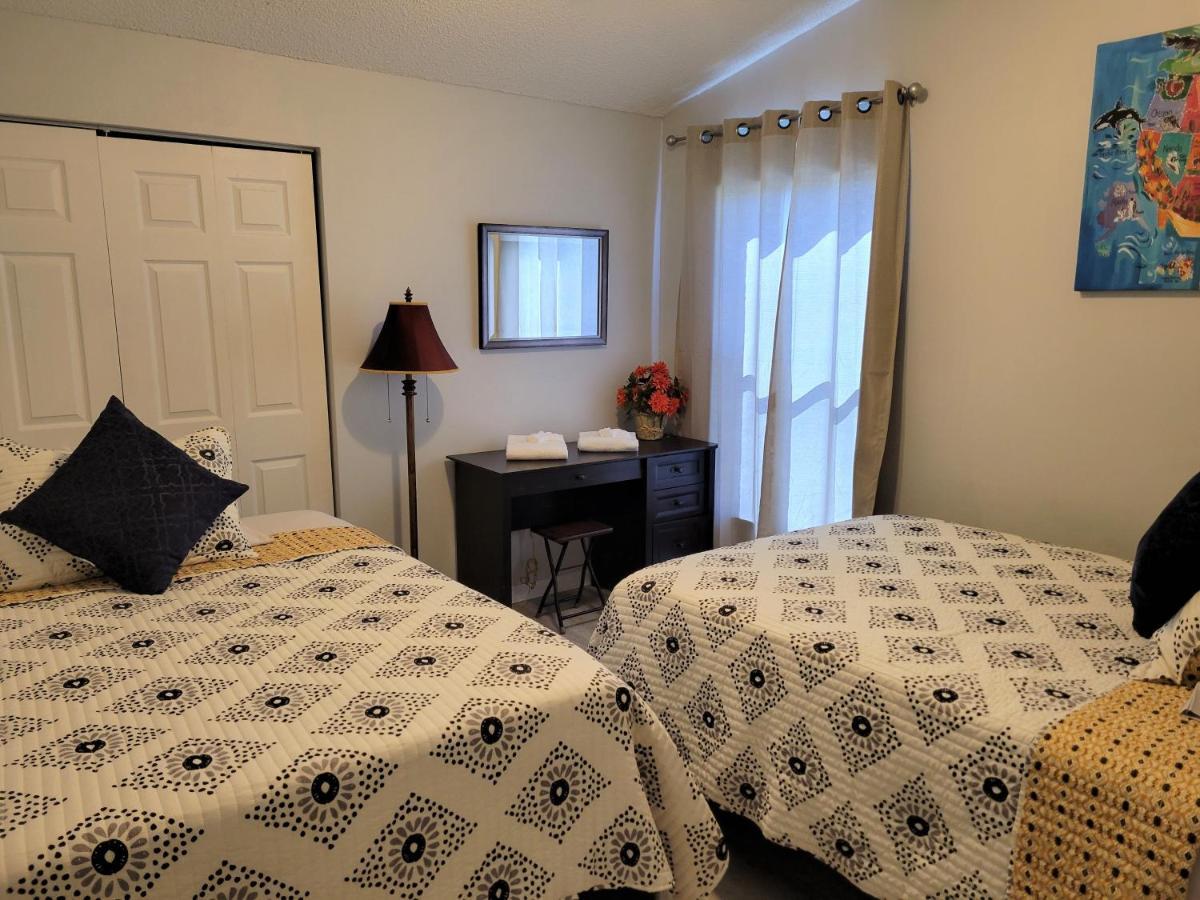 Beautiful Townhouse Easy Access To Everything. Clearwater Exterior photo